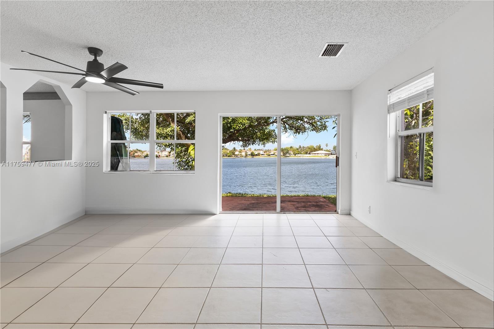 6365 S Ocean Dr
