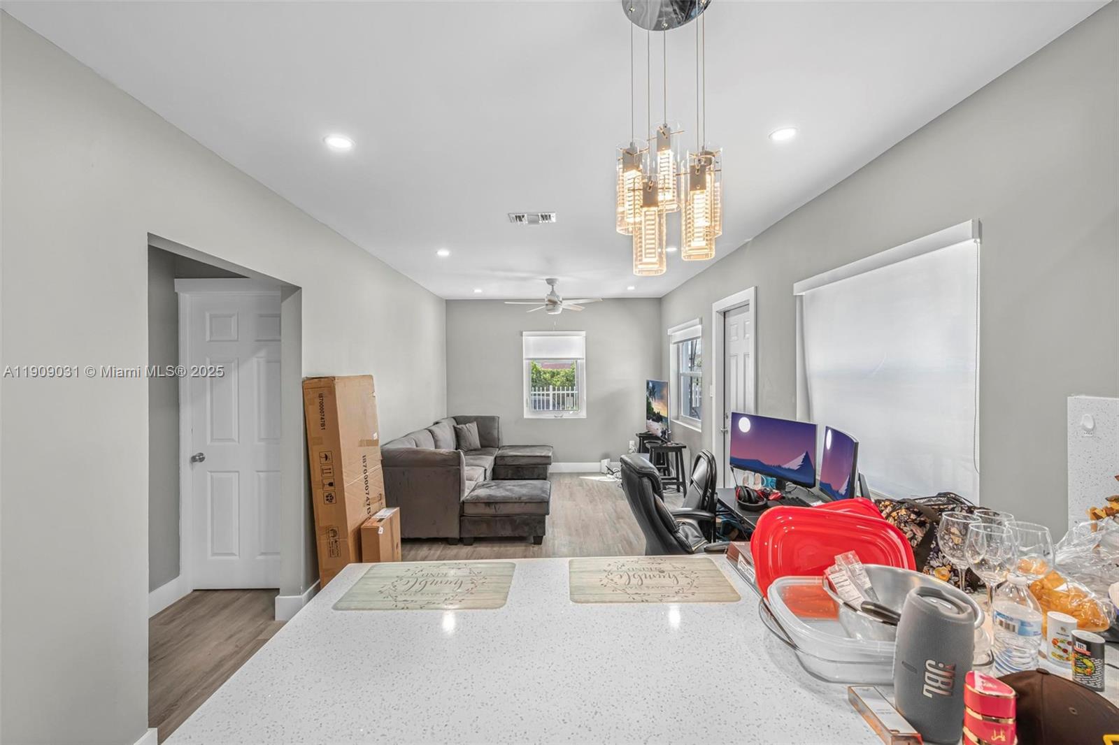 36TH ST HIGHLANDS - Residential Lease