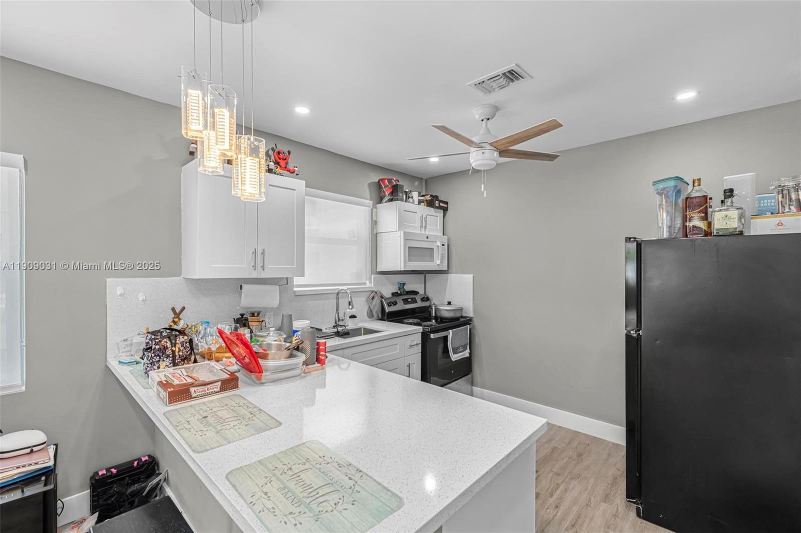 36TH ST HIGHLANDS - Residential Lease