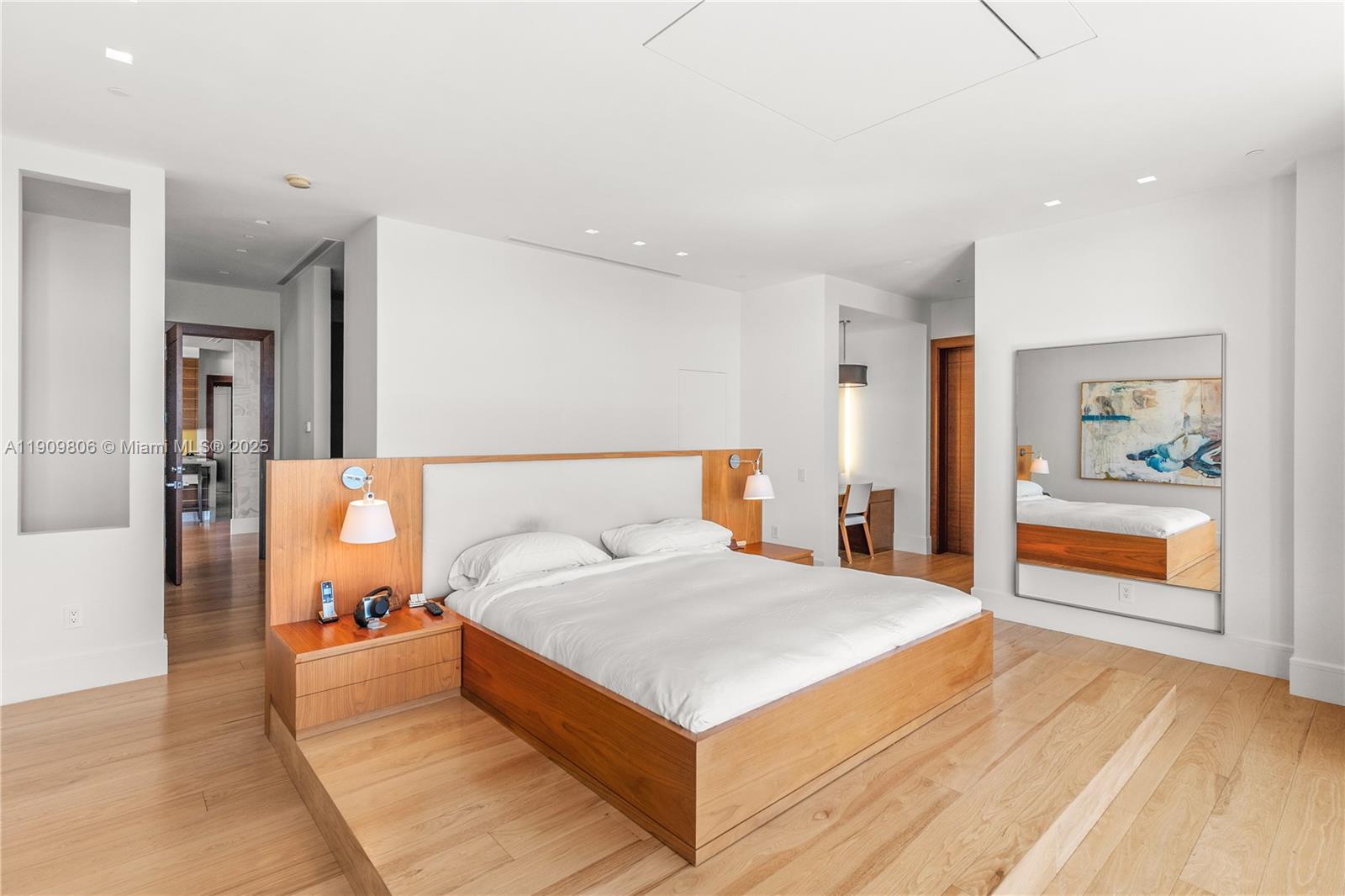 APOGEE CONDO - Residential