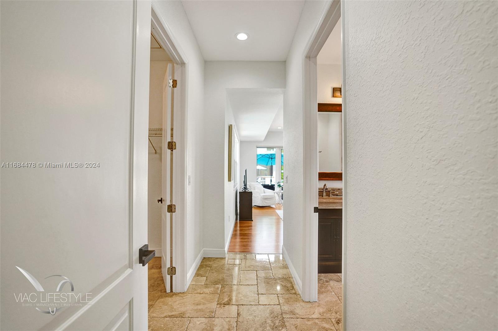 BOCA HARBOUR 1ST SEC - Residential Lease