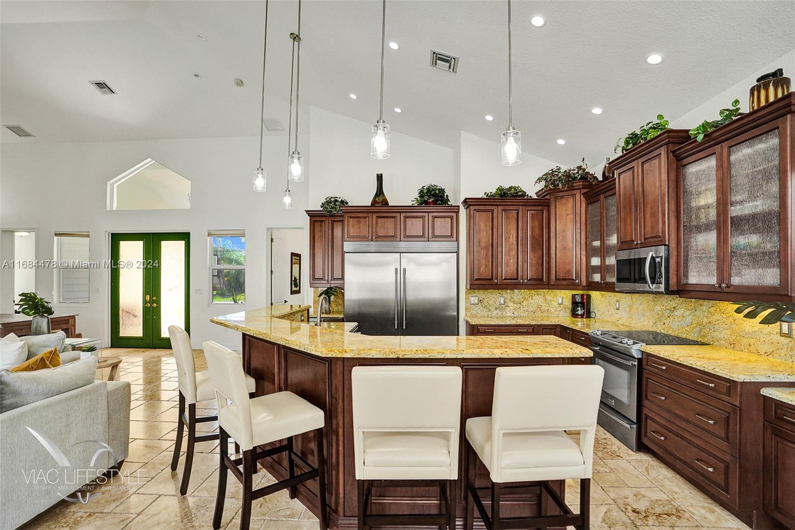 BOCA HARBOUR 1ST SEC - Residential Lease