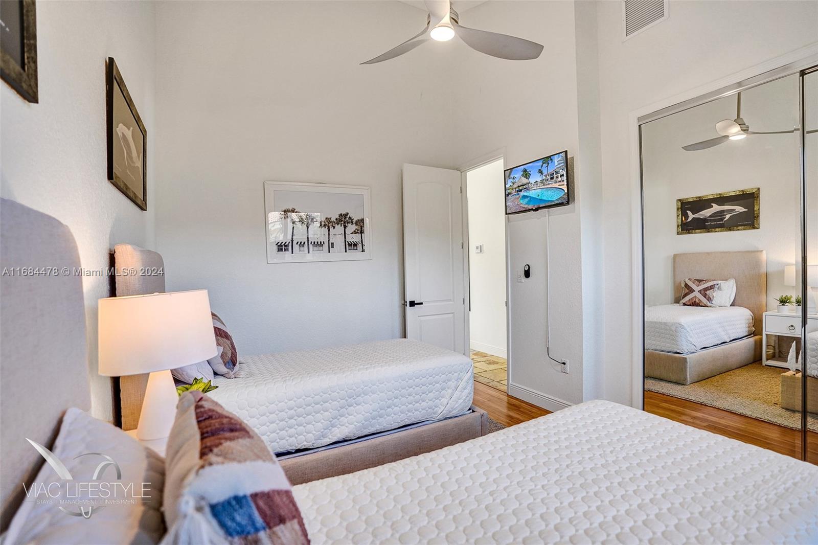 BOCA HARBOUR 1ST SEC - Residential Lease