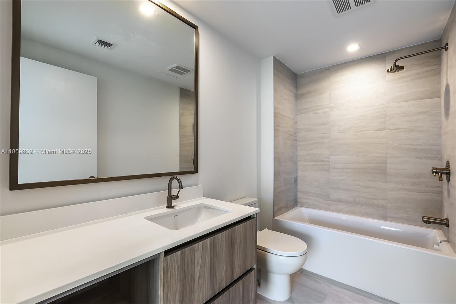 Viceroy Brickell - Residential