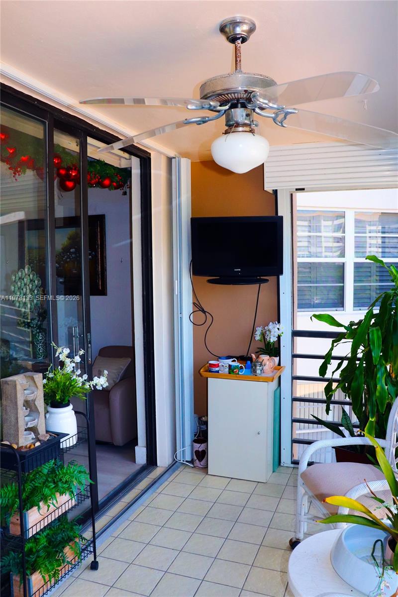 PARK PLACE CONDOMINIUM NO - Residential Lease