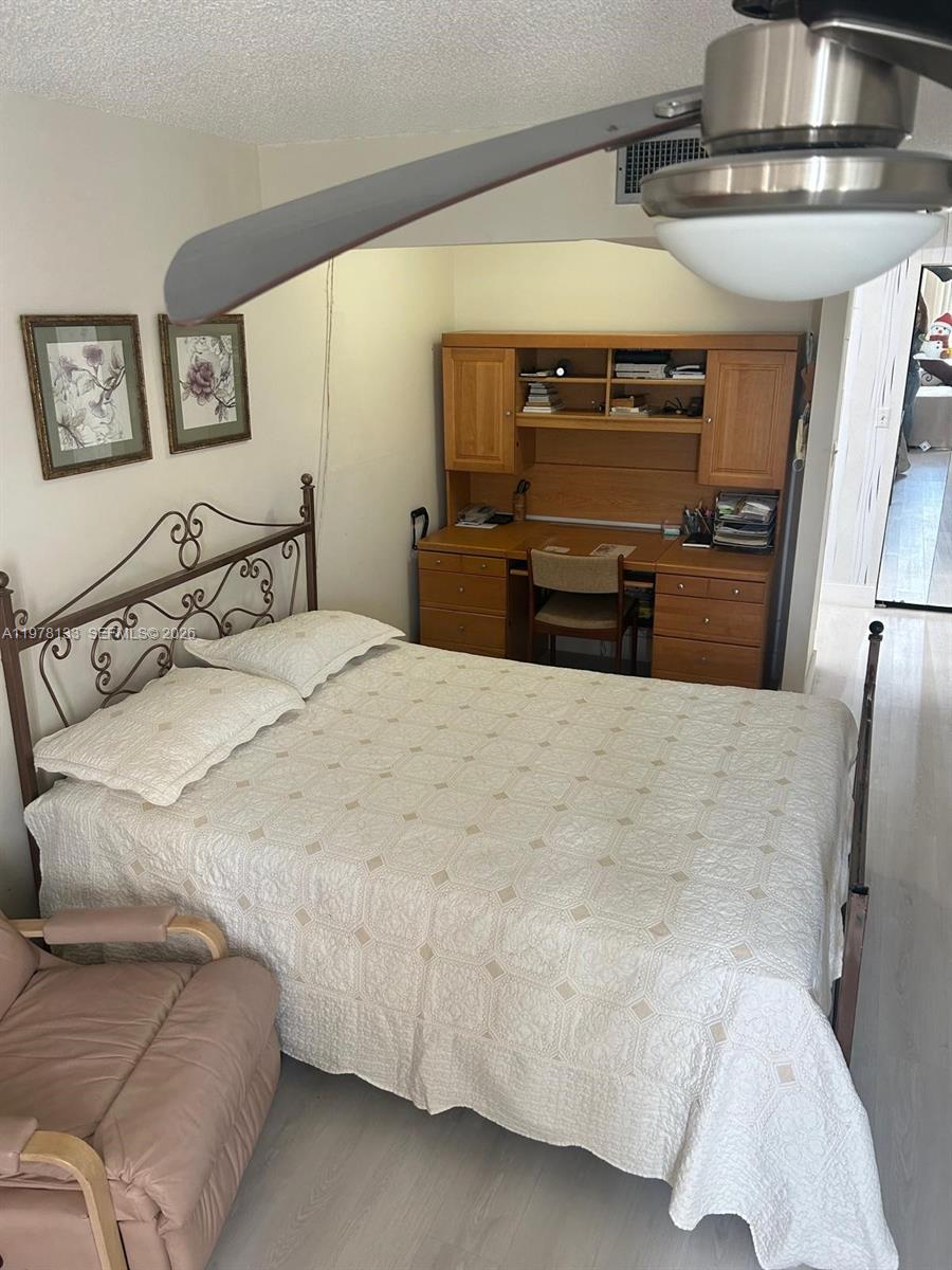 PARK PLACE CONDOMINIUM NO - Residential Lease