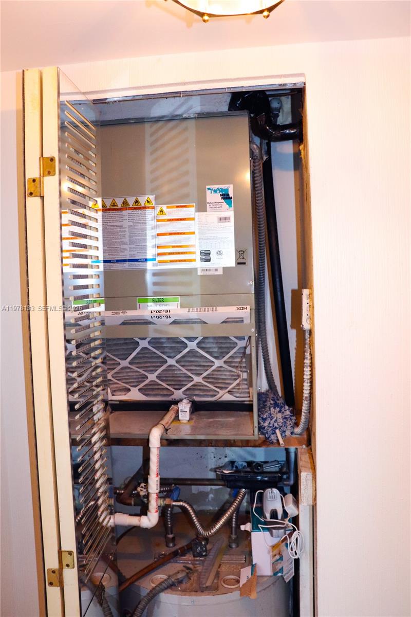 PARK PLACE CONDOMINIUM NO - Residential Lease