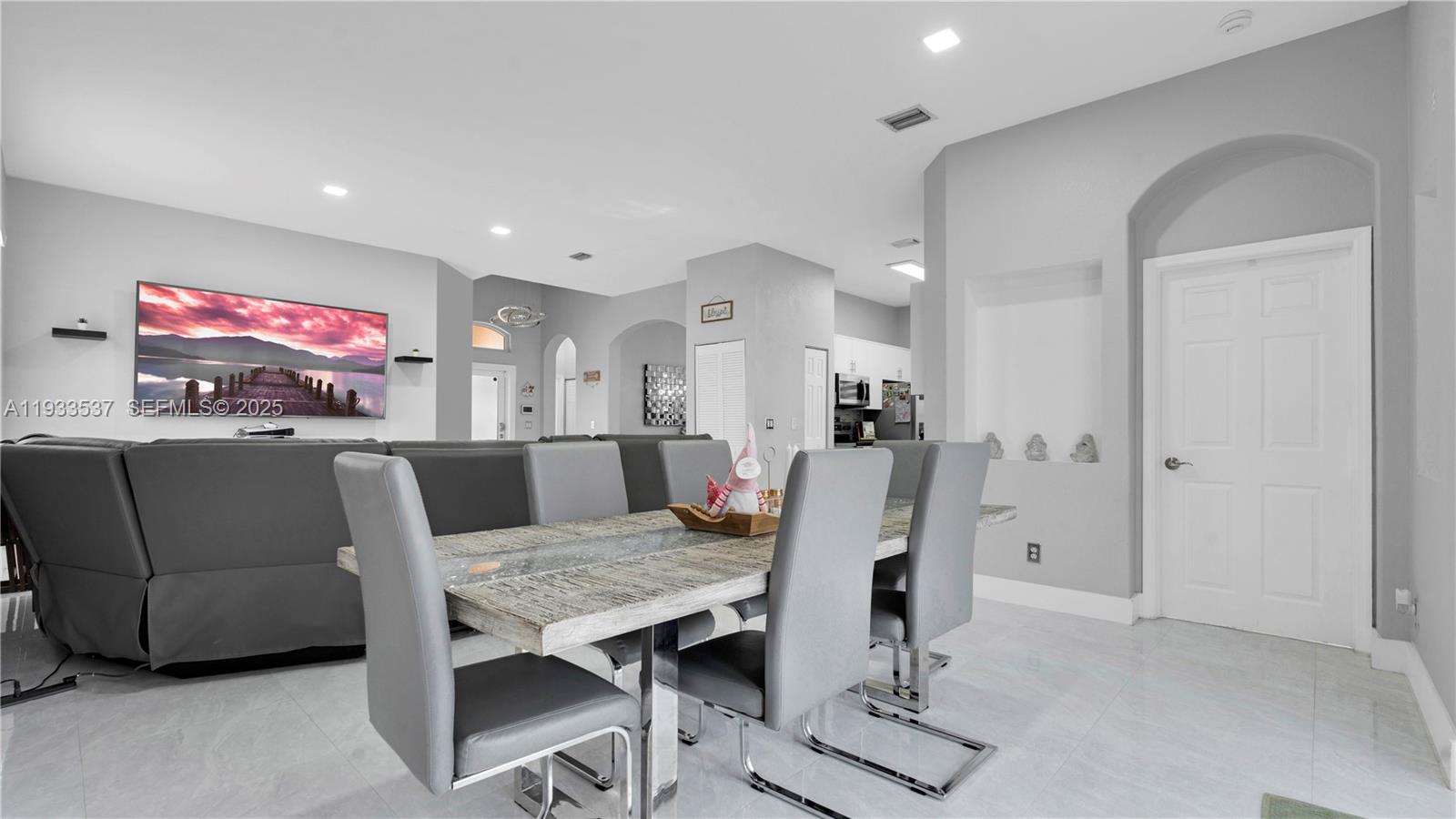 SOMERSET II SOUTH - Residential