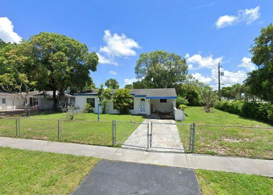 Great opportunity in northwest Lauderdale! This Two-bedroom, one-bath home is ready for your personal touch. Upcoming area. Close to schools. What a great opportunity to own property in the beautiful city of Fort Lauderdale!