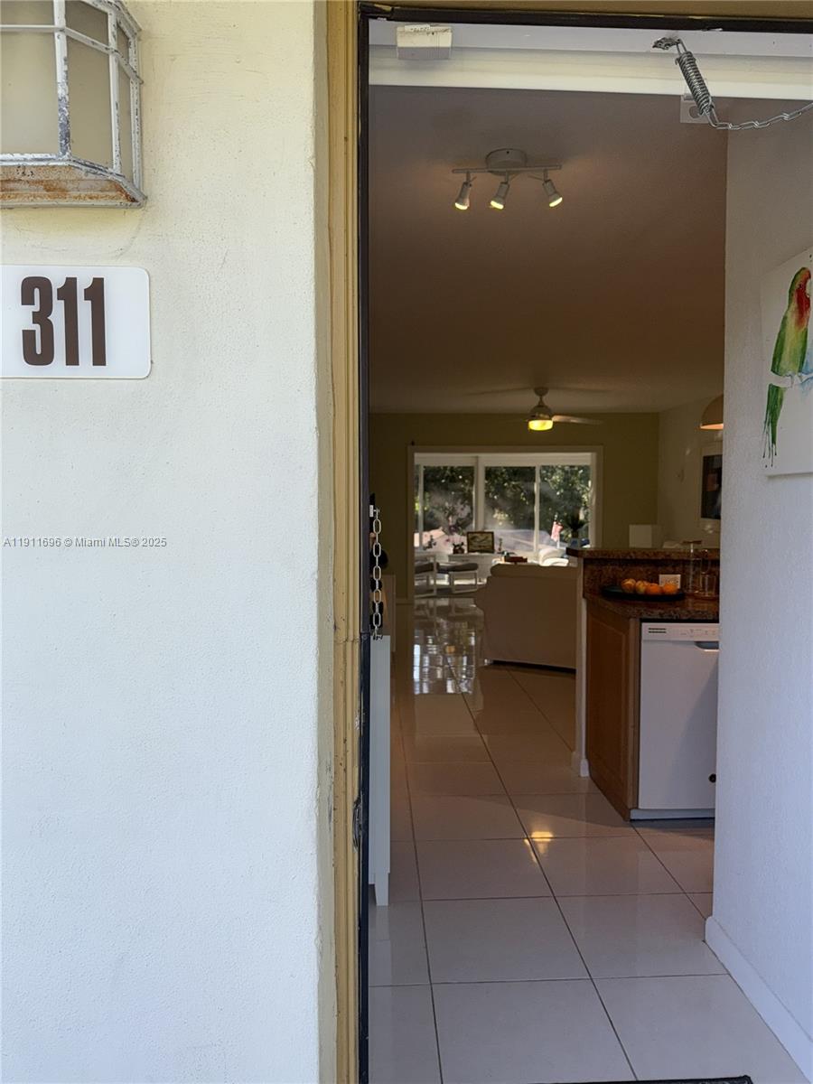 MELALEUCA GARDENS CONDO - Residential Lease