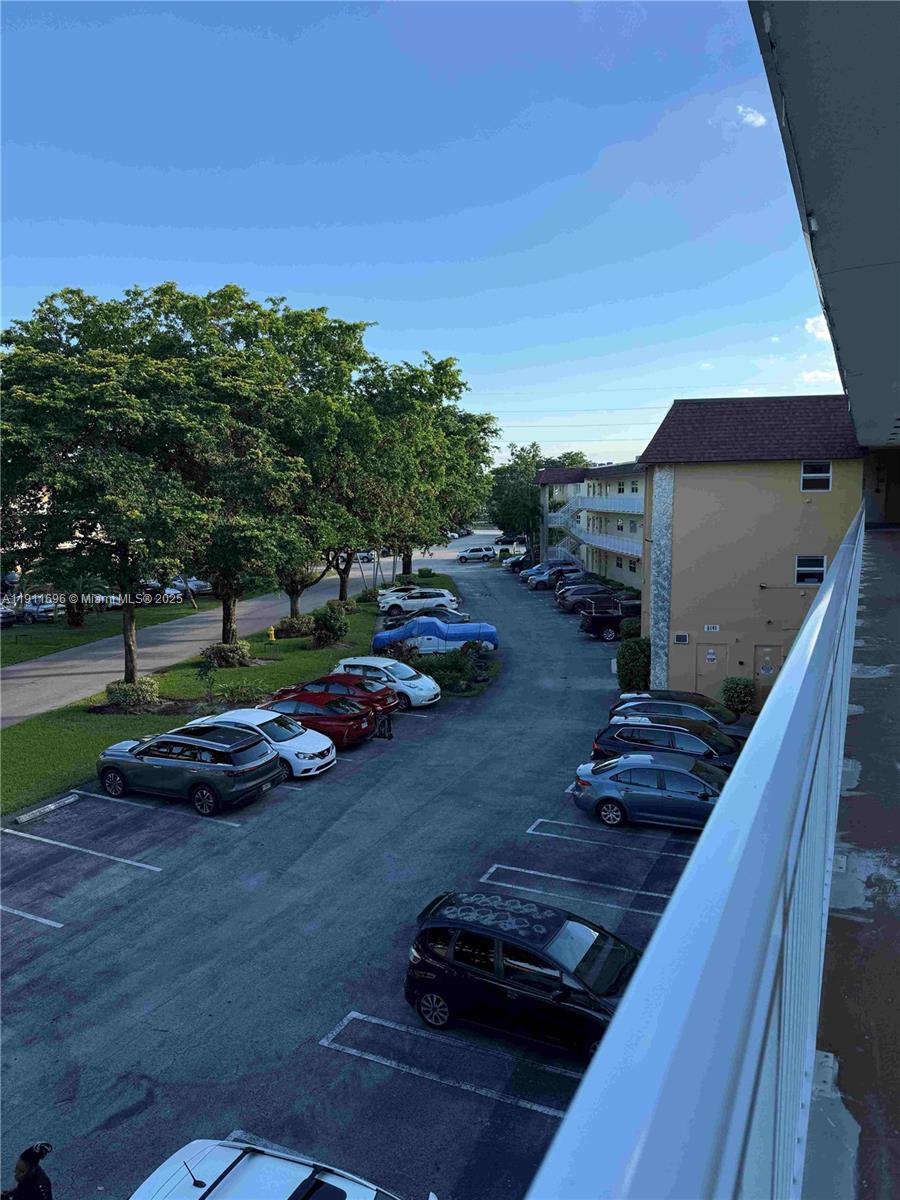 MELALEUCA GARDENS CONDO - Residential Lease