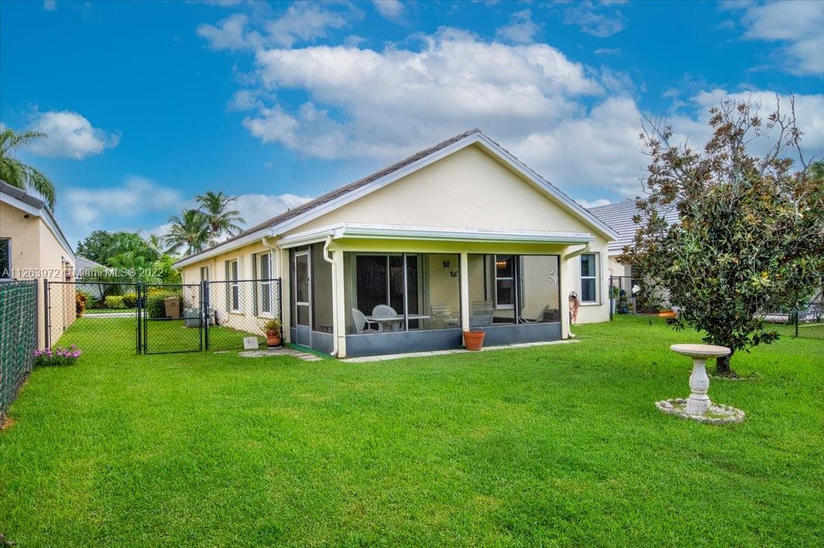 FOREST RIDGE CLUSTER HOME - Residential