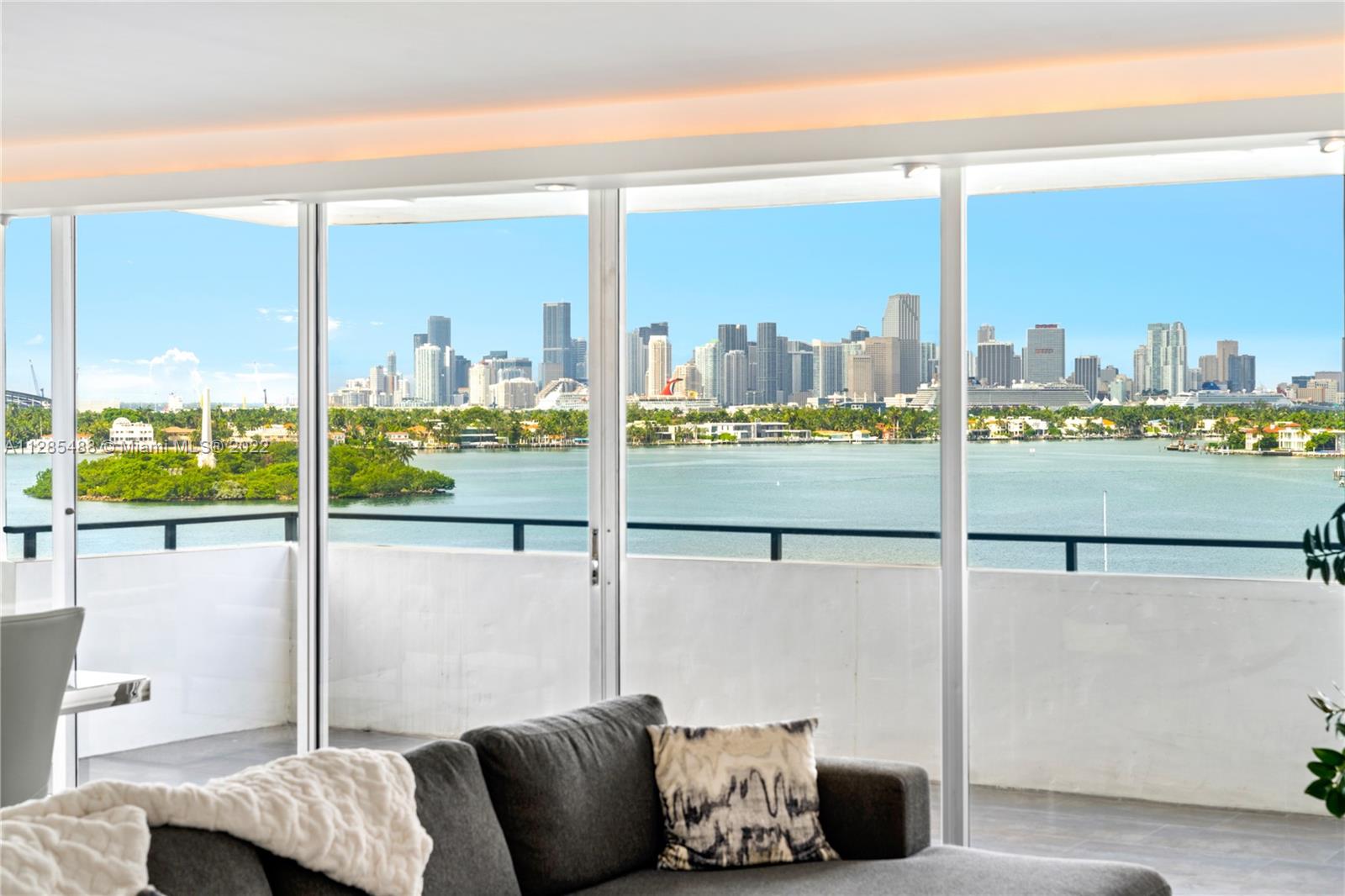 COSTA BRAVA CONDO - Residential