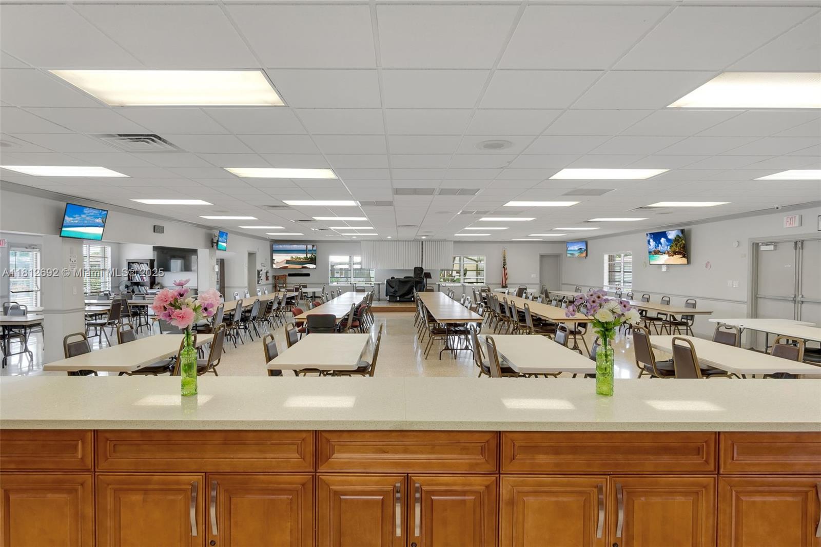 MAINLANDS OF TAMARAC LAKE - Residential