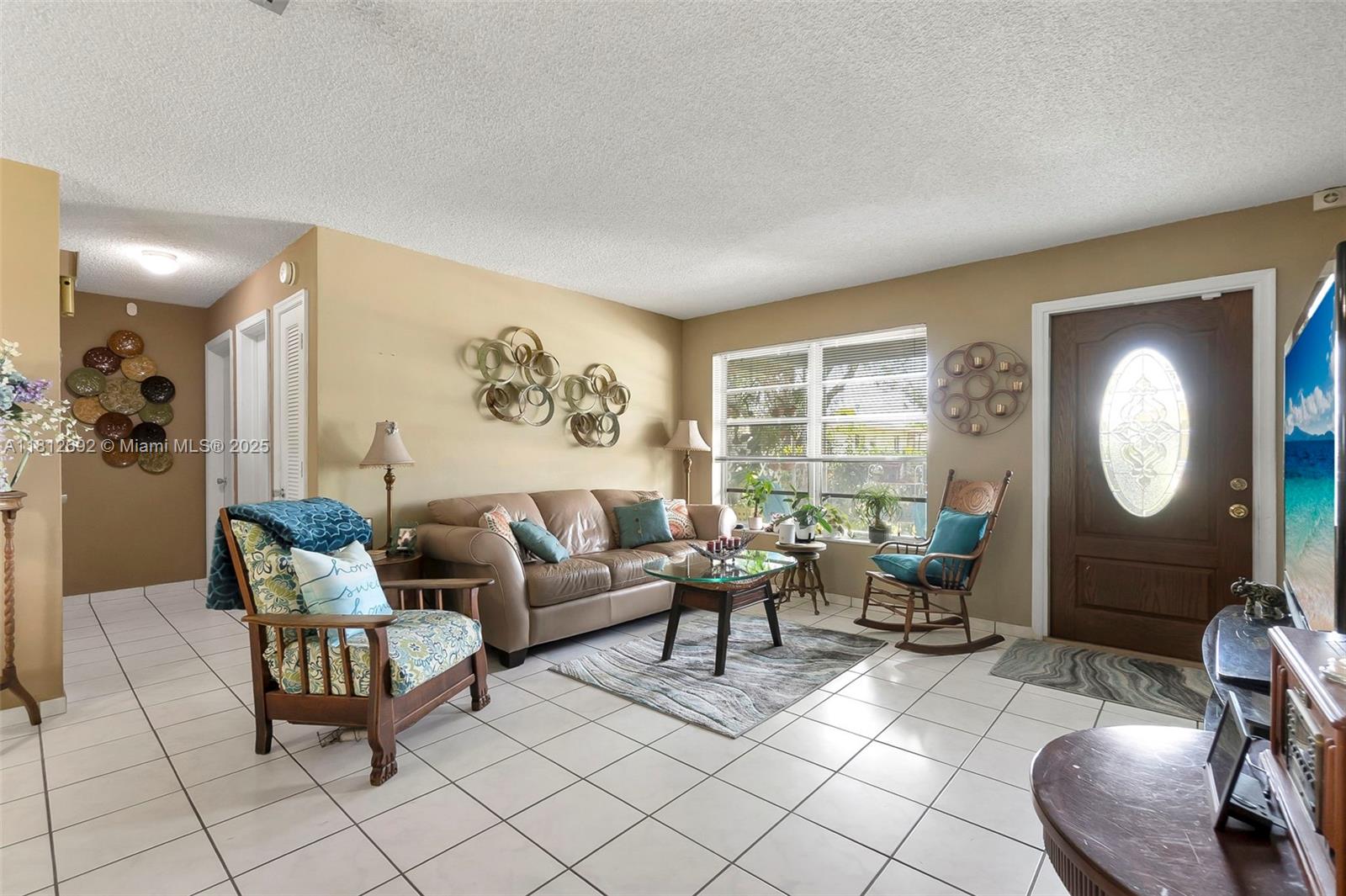5714 NW 66th Ter