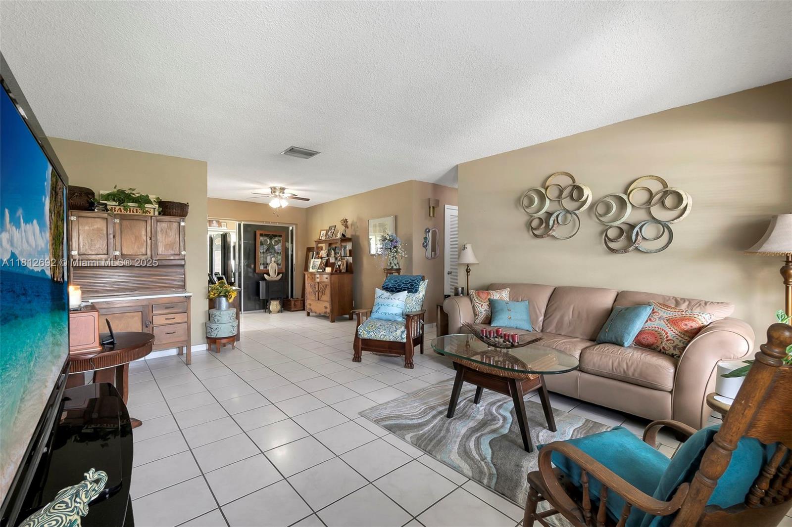 5714 NW 66th Ter