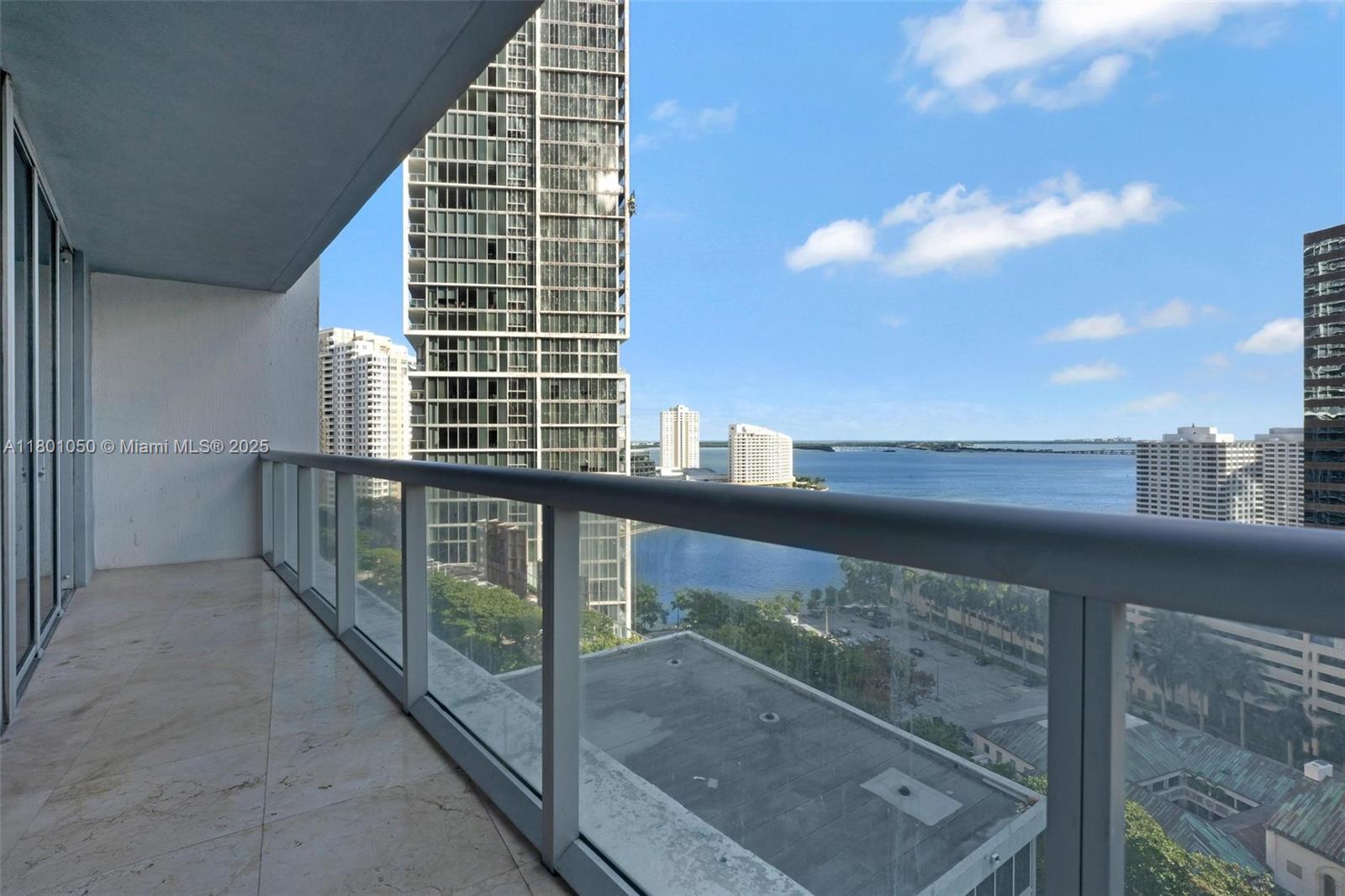485 Brickell Ave 1909, Miami, Broward County, Florida - 2 Bedrooms  
1 Bathrooms - 