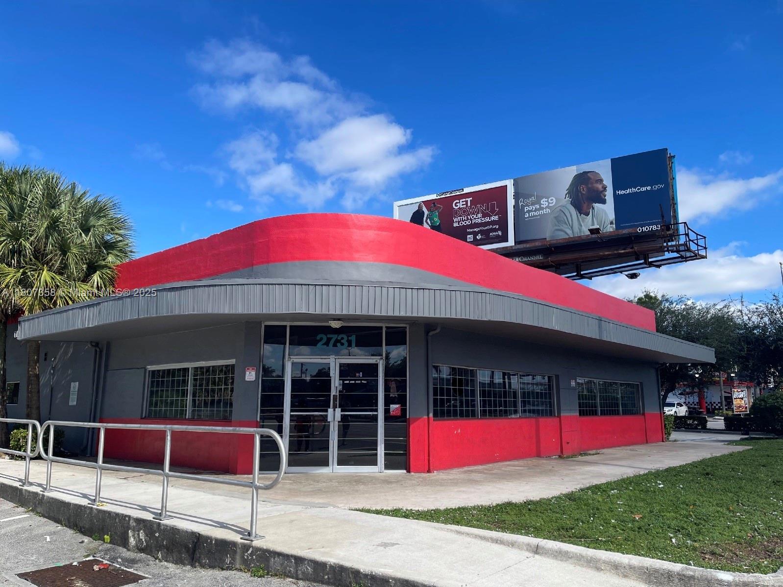 2731 W Broward Blvd