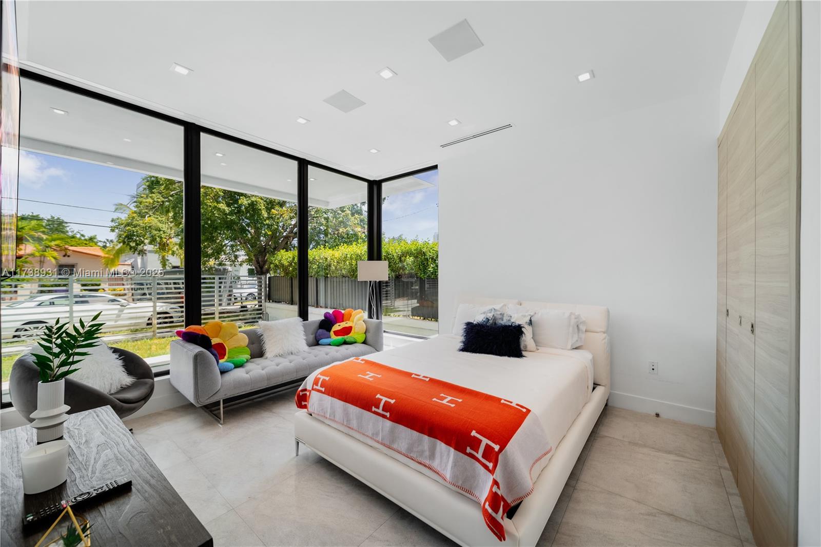 HOLLEMAN PARK - Residential