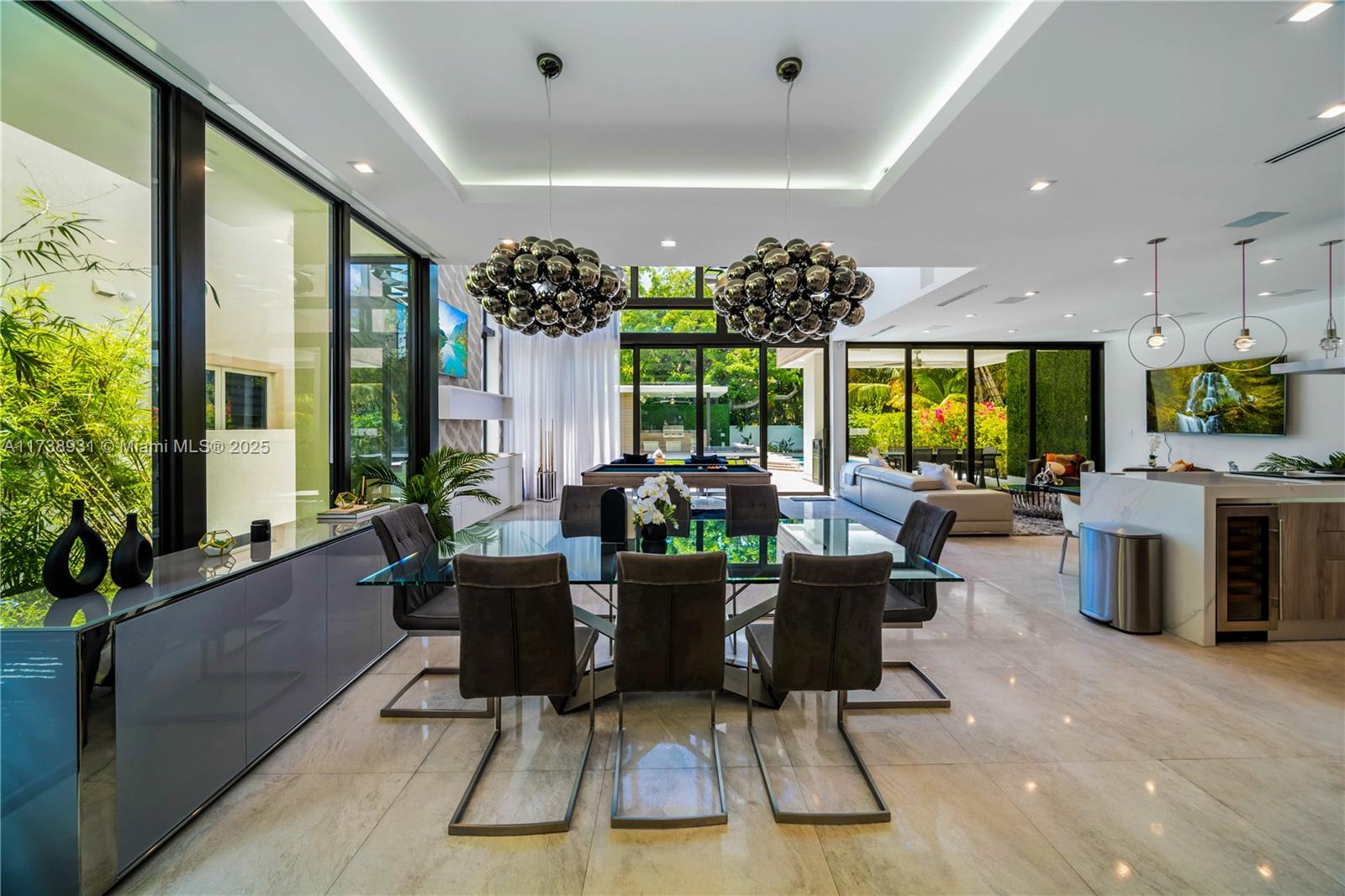 HOLLEMAN PARK - Residential