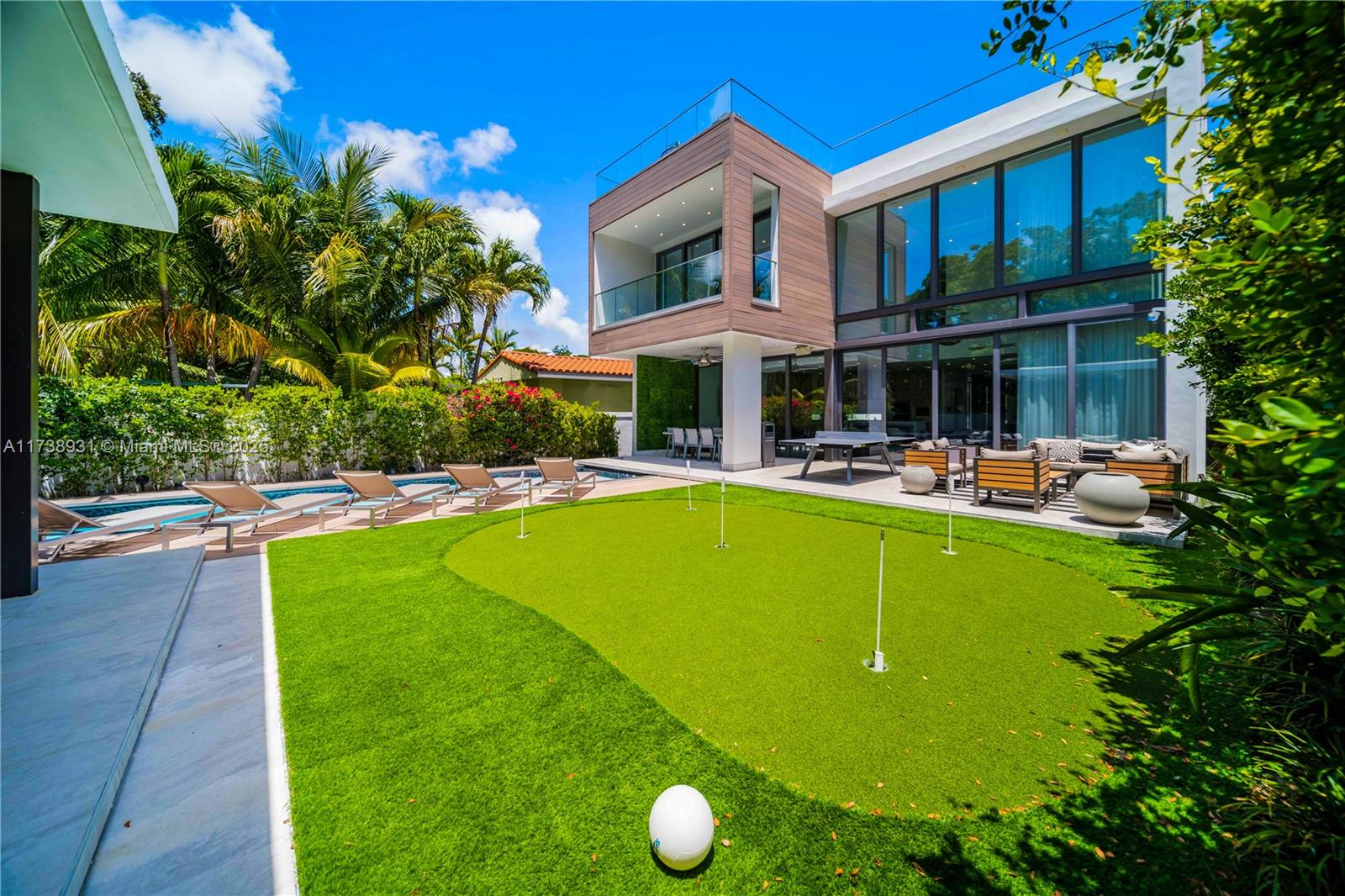 HOLLEMAN PARK - Residential