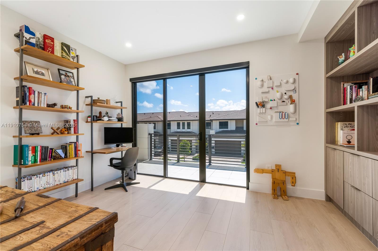 SUB-TROPICAL TESTING TR - Residential