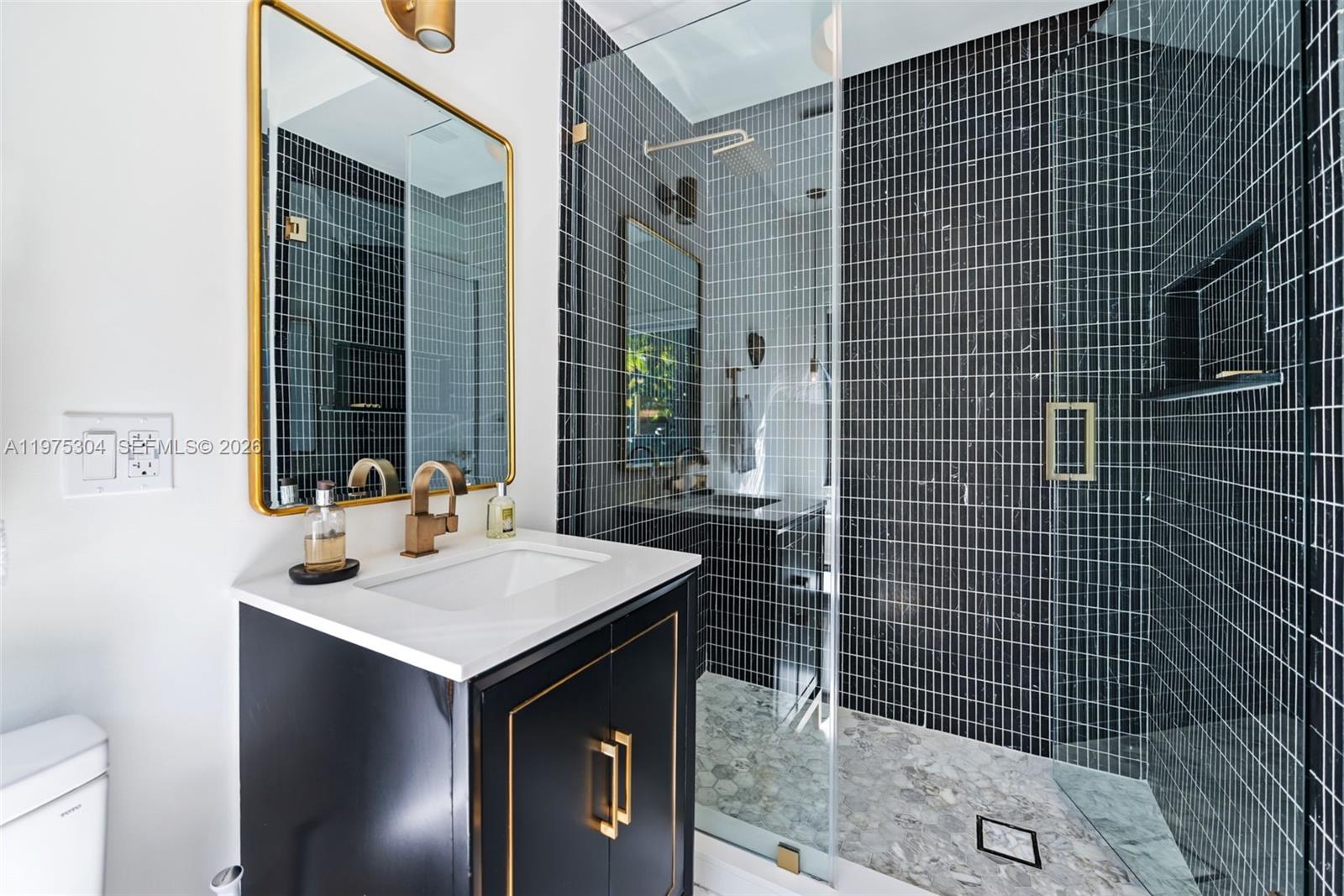 AQUA MARINE - Residential