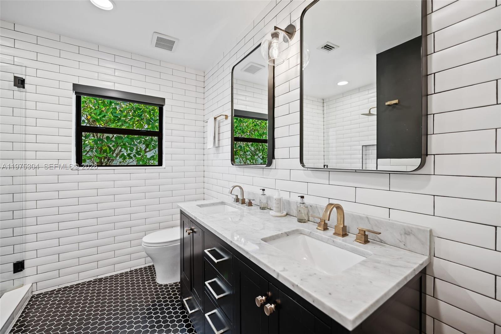 AQUA MARINE - Residential