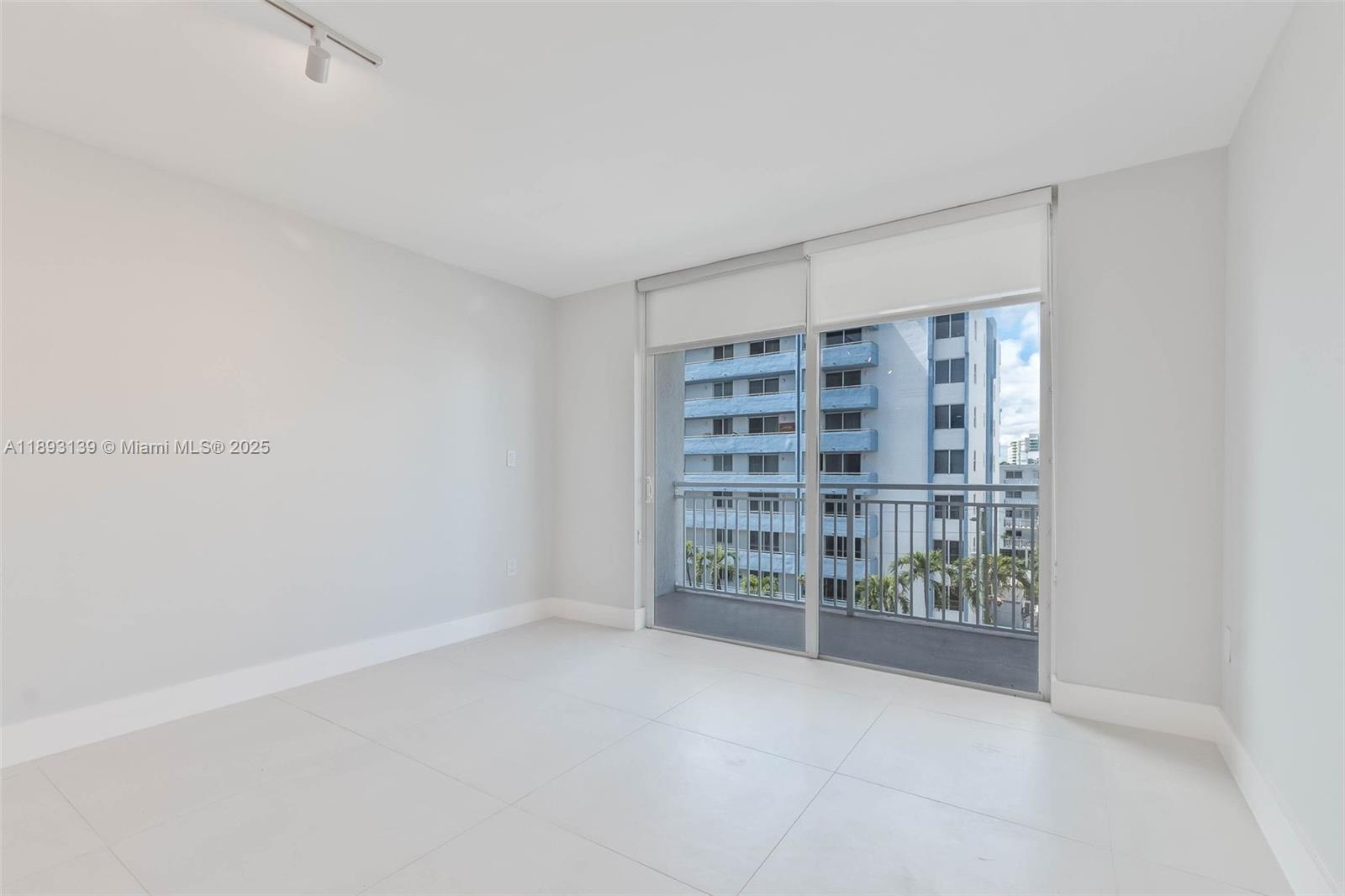 WEST BAY GARDENS CONDO - Residential Lease