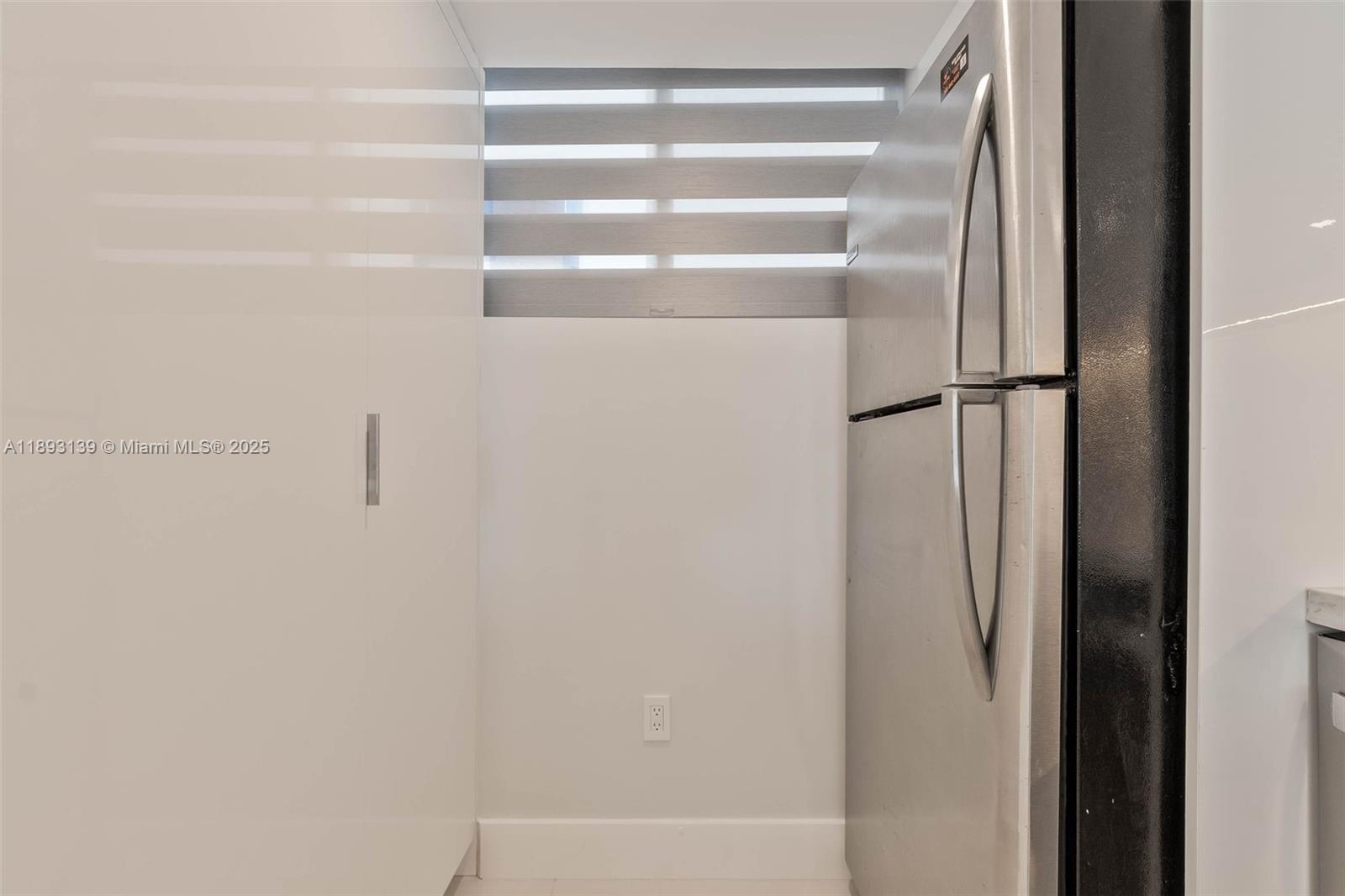WEST BAY GARDENS CONDO - Residential Lease