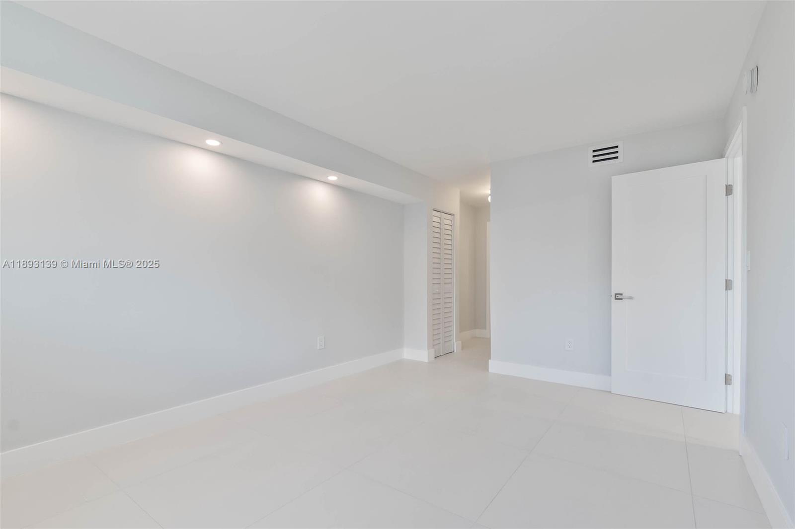 WEST BAY GARDENS CONDO - Residential Lease