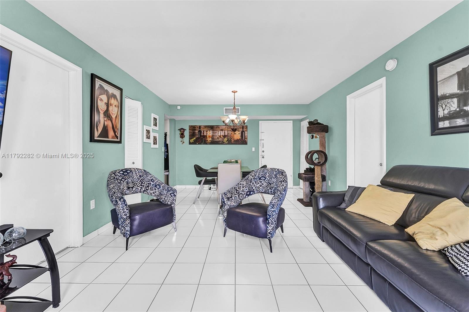 4845 NW 7th St 309-5