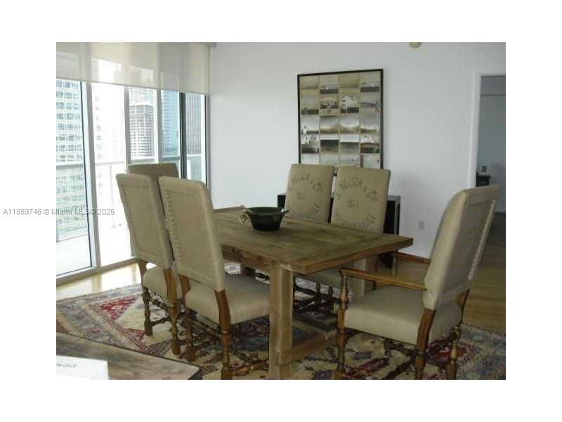 ICON BRICKELL NO TWO - Residential