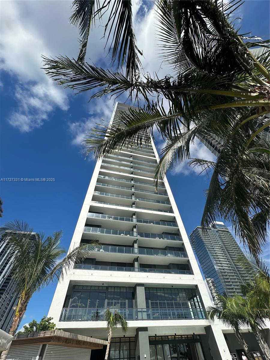 Property for Sale at 601 Ne 1st Ave 2705, Miami, Broward County, Florida - Bedrooms: 2 
Bathrooms: 2  - $1,150,000