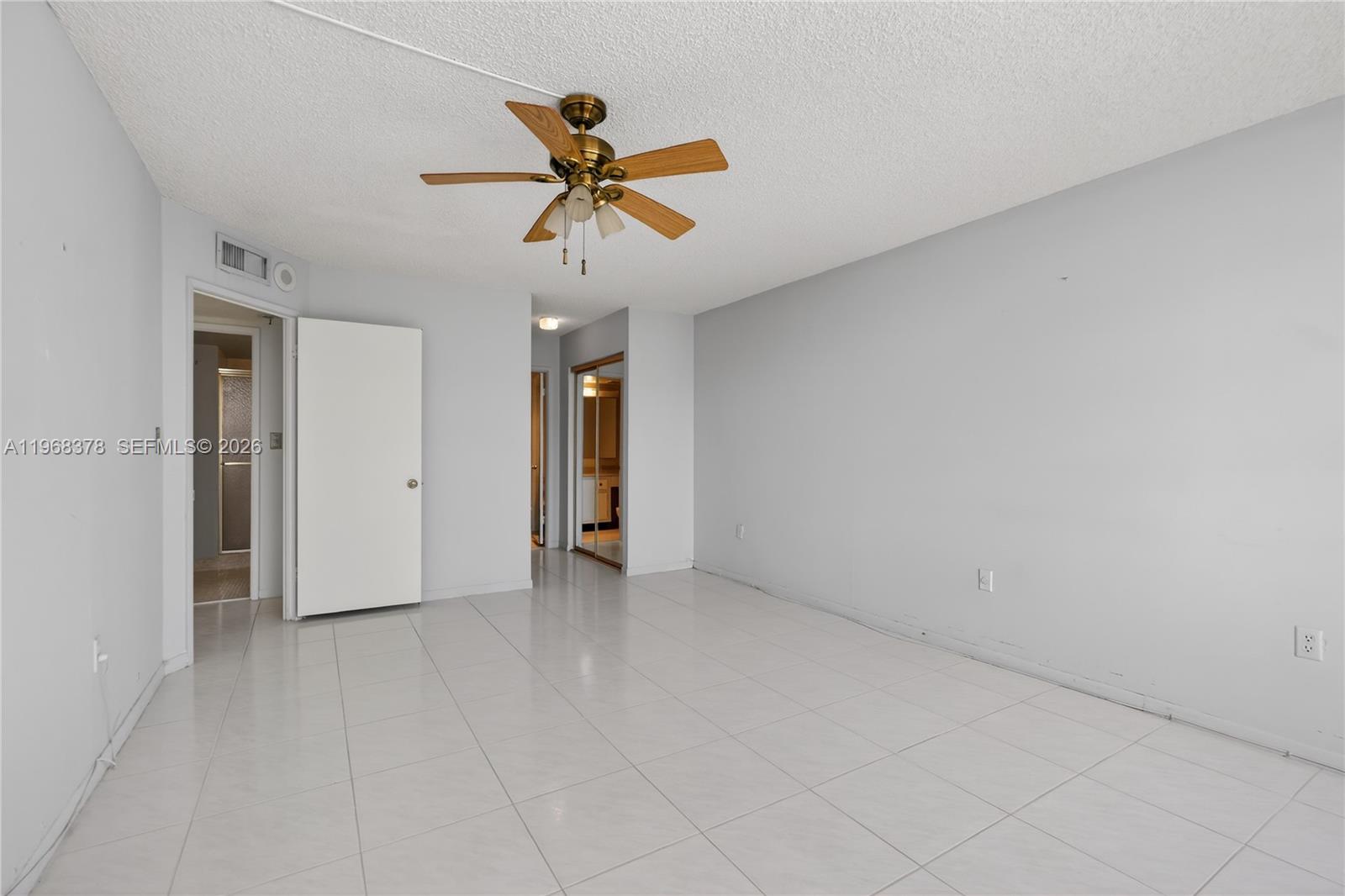 ADMIRALS PORT - Residential