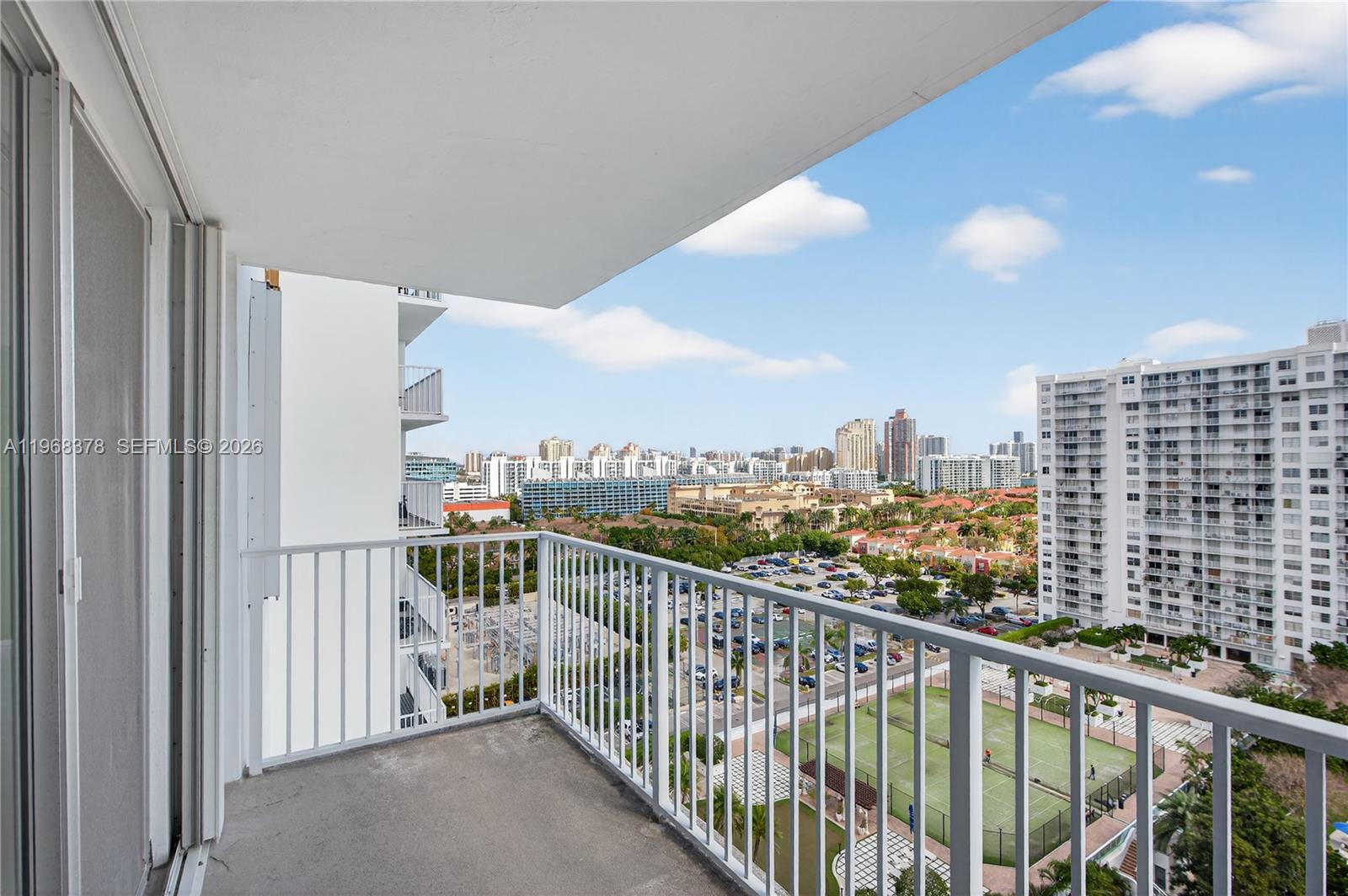 ADMIRALS PORT - Residential