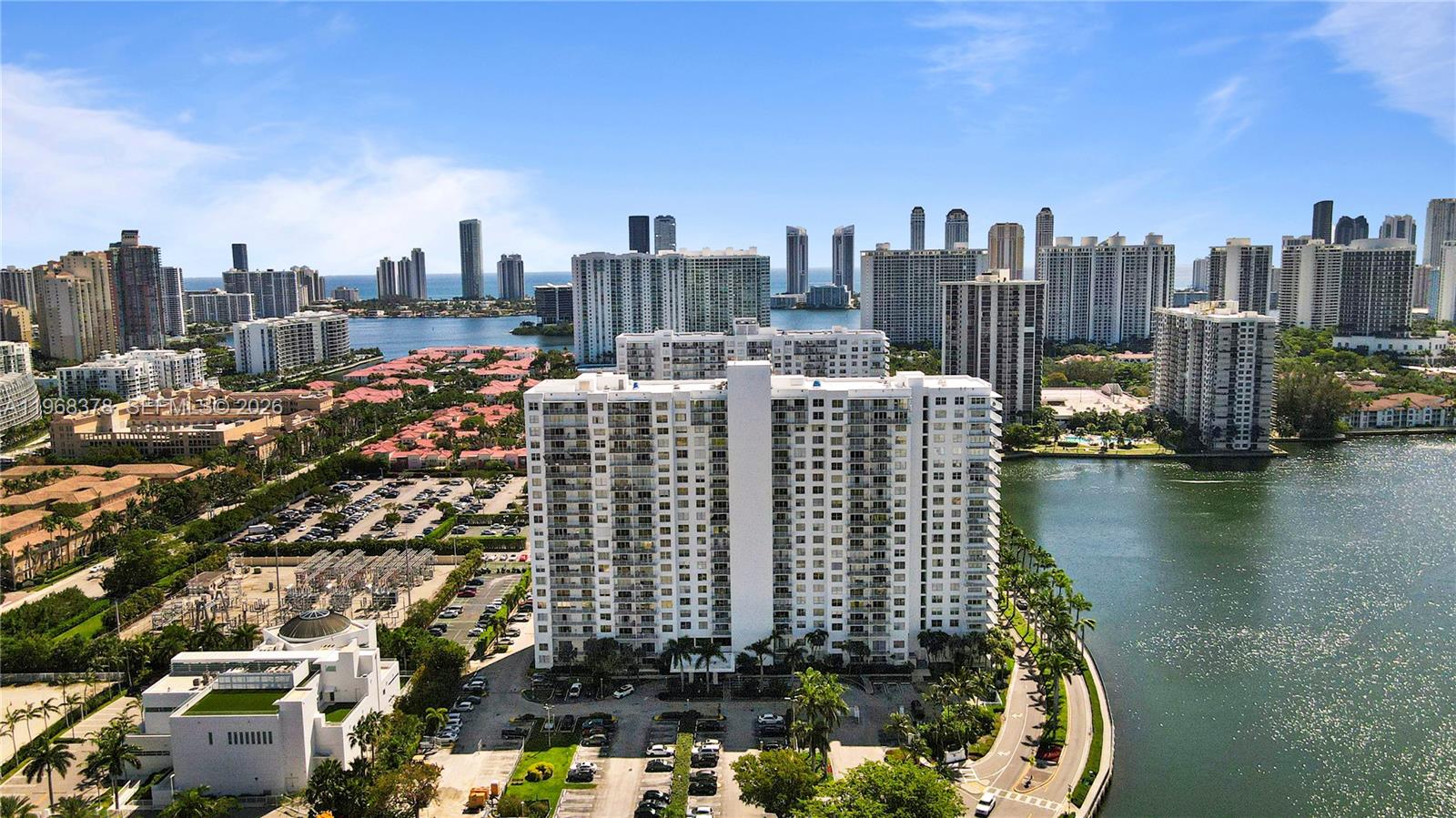 ADMIRALS PORT - Residential