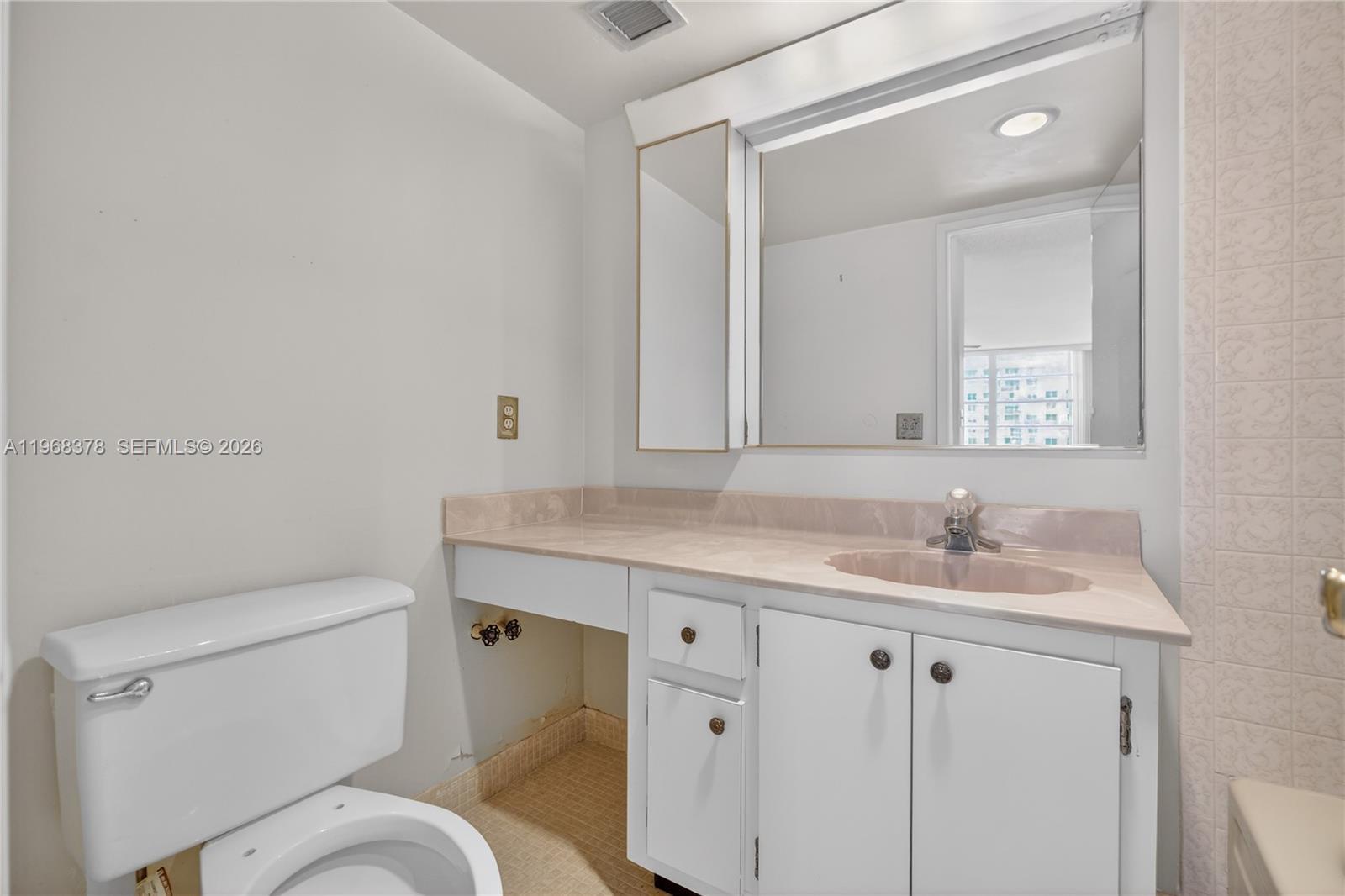 ADMIRALS PORT - Residential