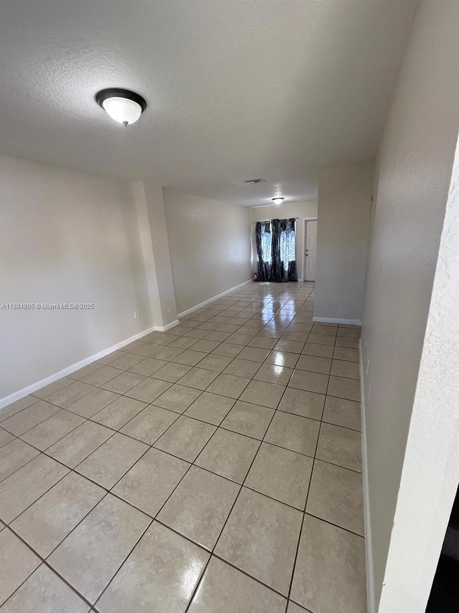 SUNSET PALM VILLAS CONDO - Residential Lease