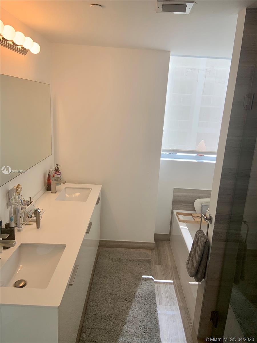 BRICKELLHOUSE CONDO - Residential Lease