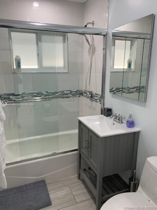 MIMO ON THE BEACH IX COND - Residential Lease