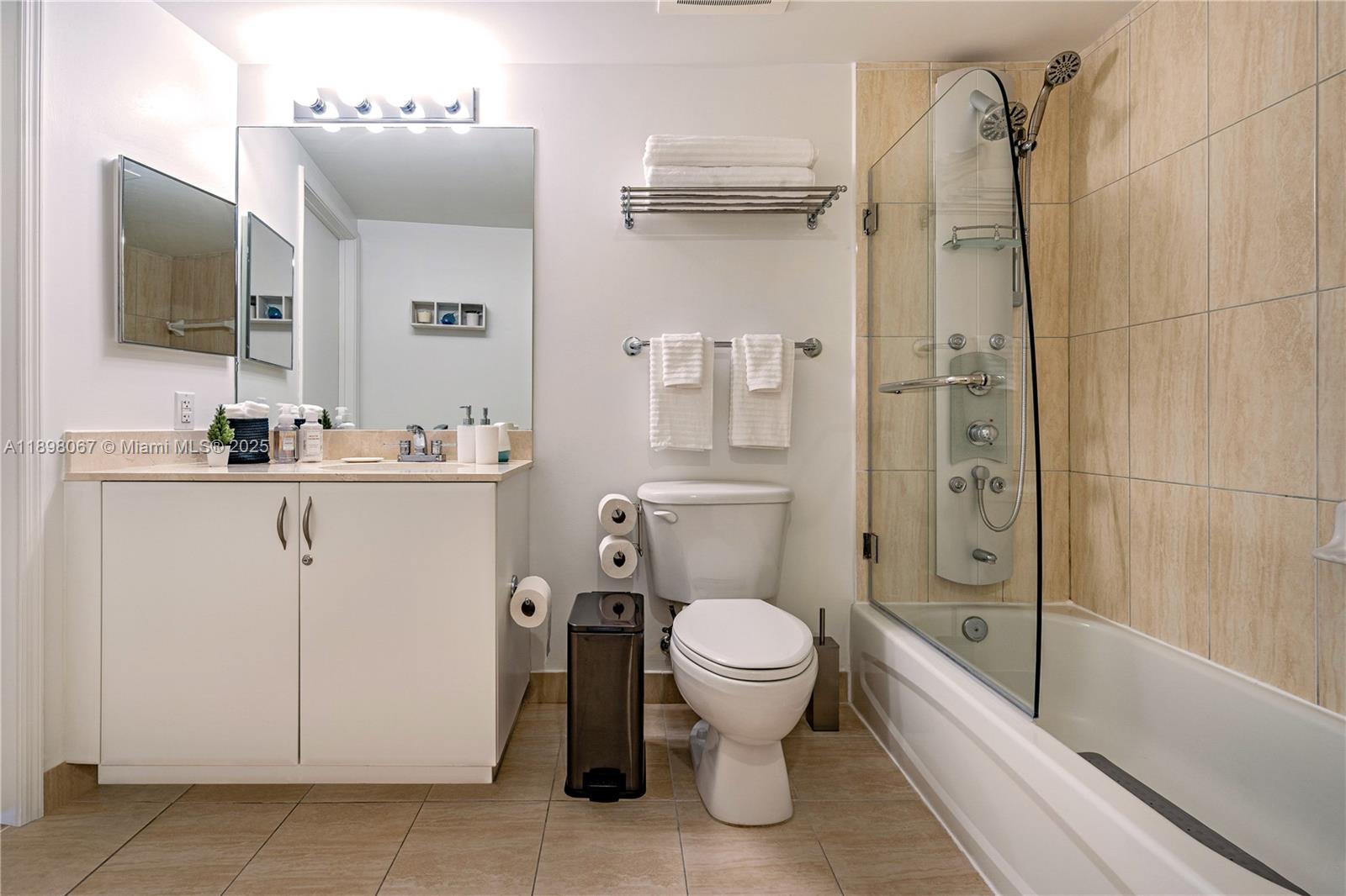 OPERA TOWER CONDO - Residential