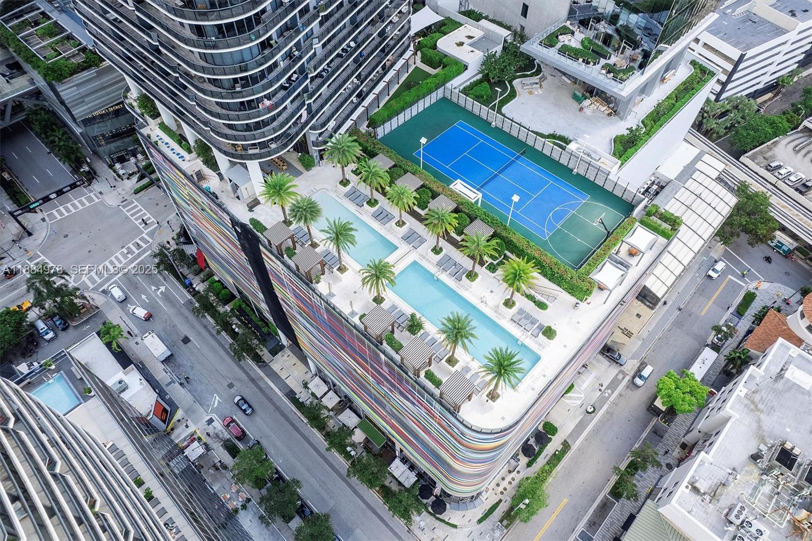 801 SMA RESIDENCES CONDO - Residential