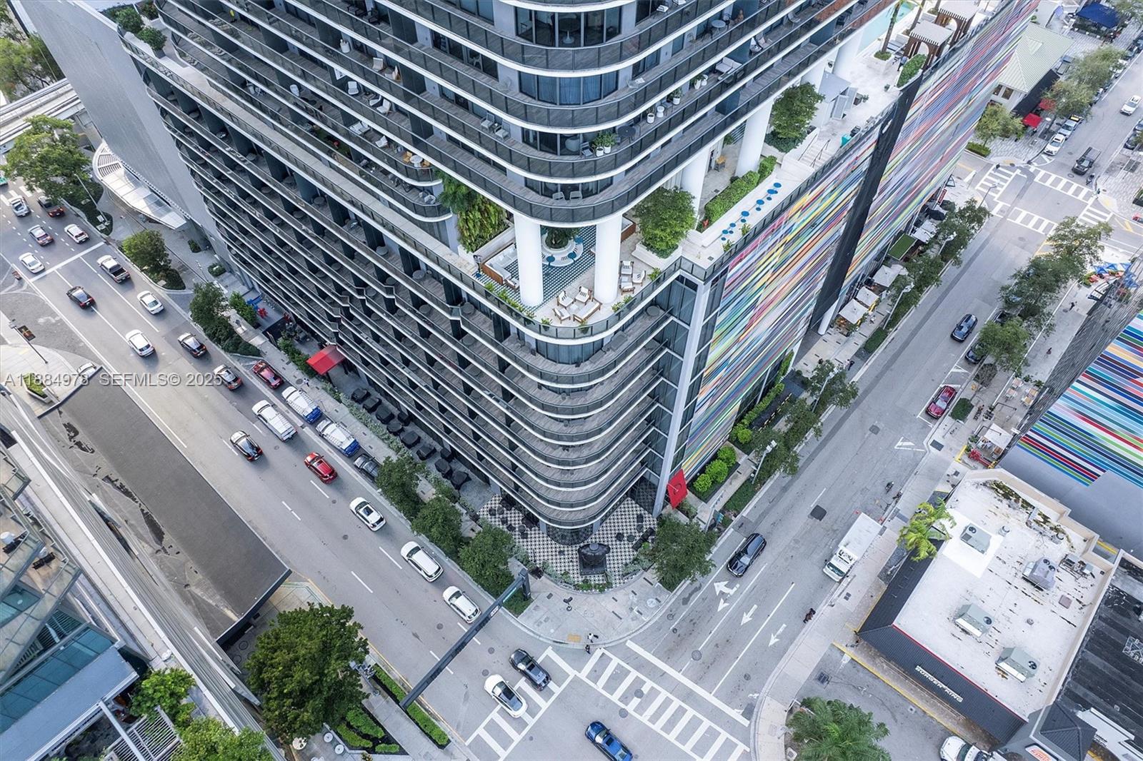 801 SMA RESIDENCES CONDO - Residential