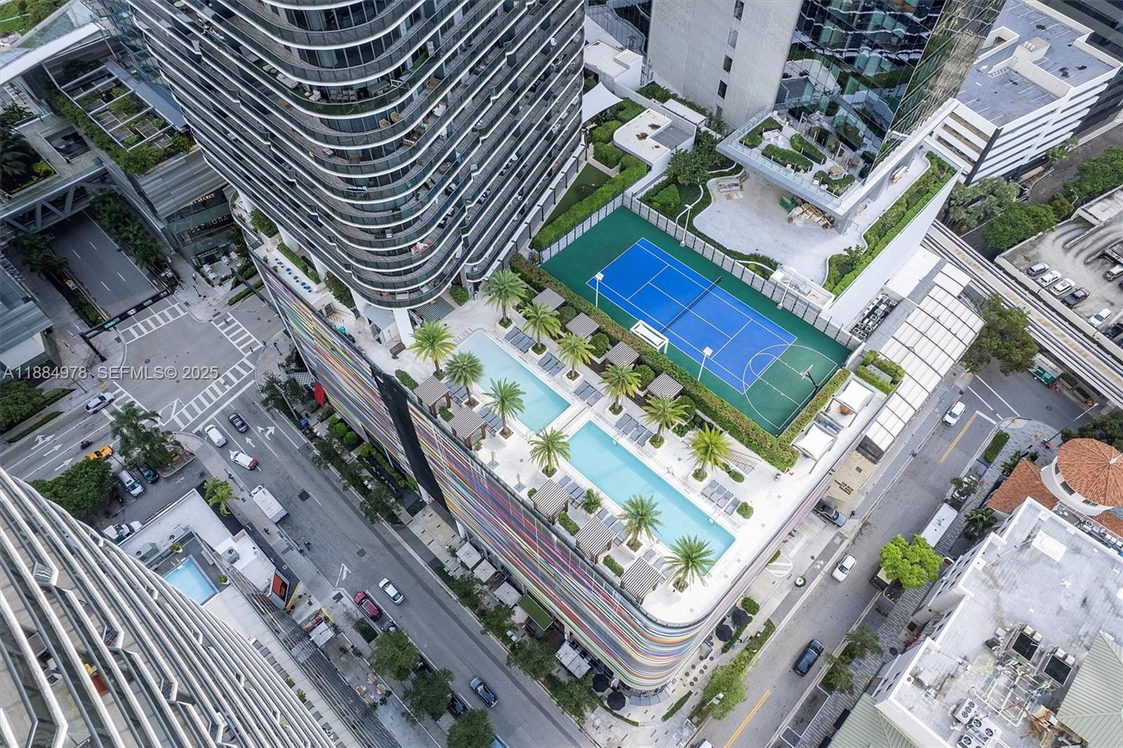 801 SMA RESIDENCES CONDO - Residential