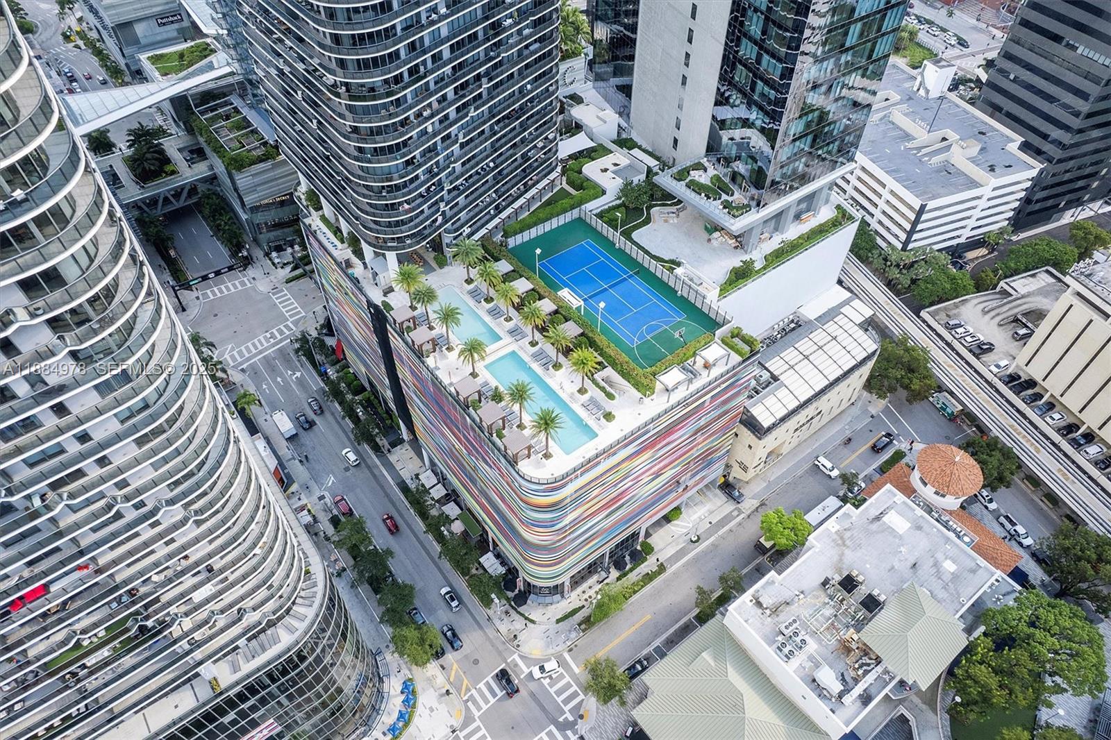 801 SMA RESIDENCES CONDO - Residential