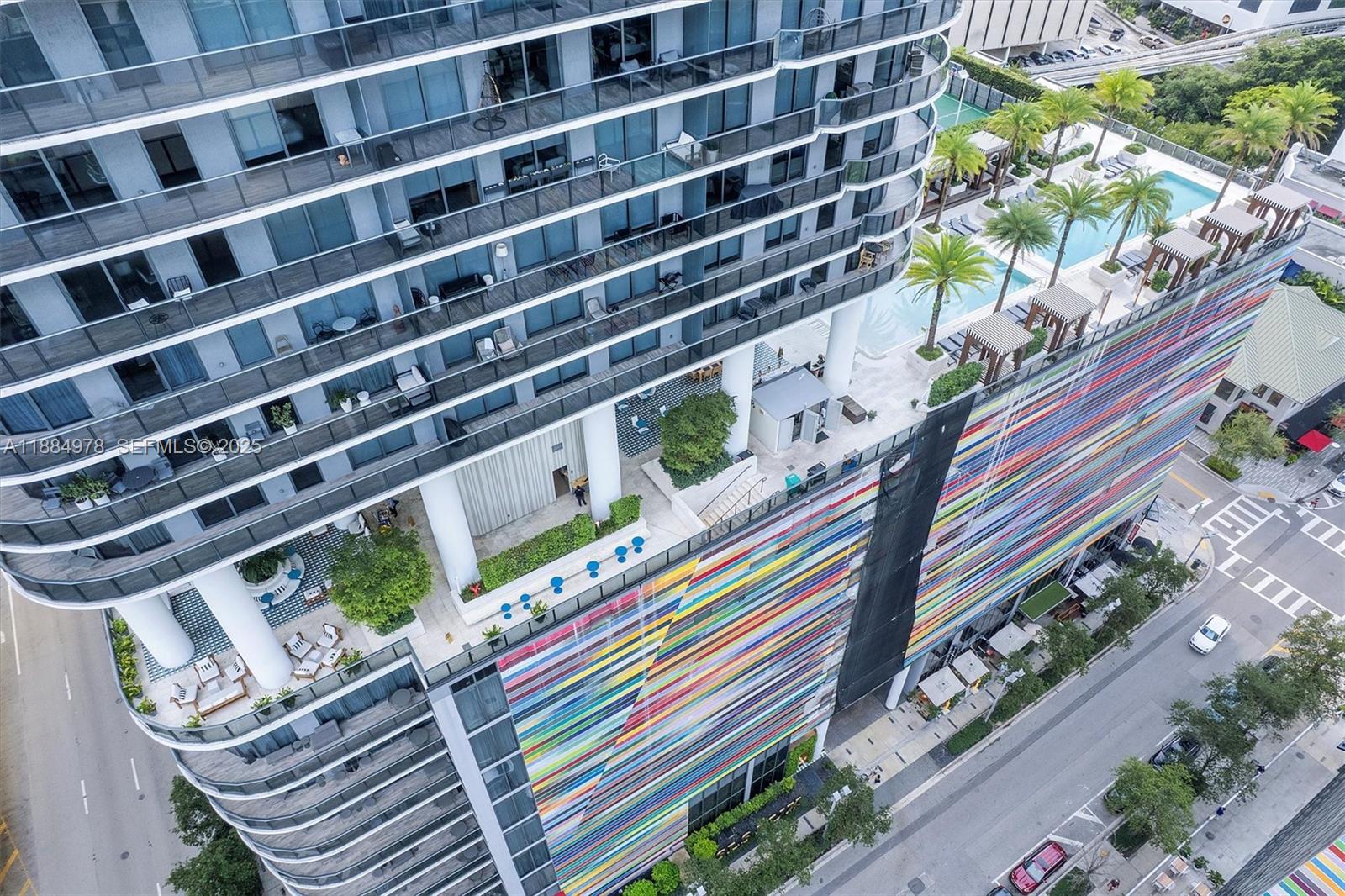 801 SMA RESIDENCES CONDO - Residential