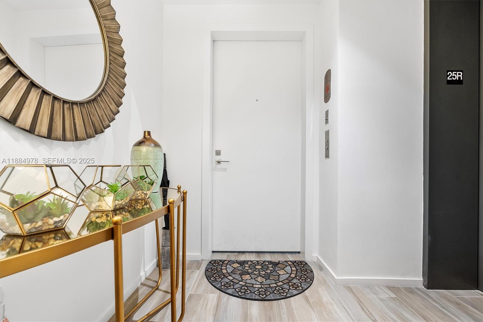 801 SMA RESIDENCES CONDO - Residential