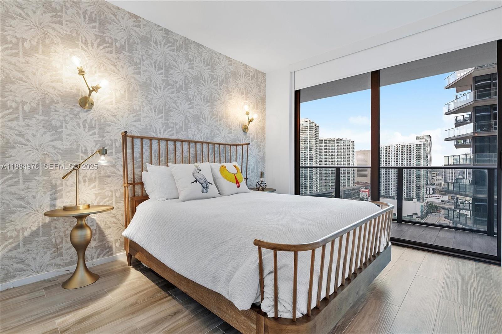 801 SMA RESIDENCES CONDO - Residential