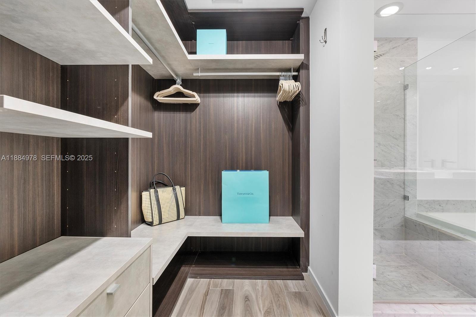 801 SMA RESIDENCES CONDO - Residential